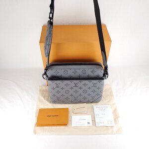 Louis Vuitton Trio Messenger - Anthracite Grey Monogram Shadow - M46603 - Mint!